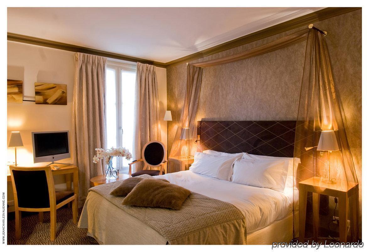 Hotel Le Marquis Eiffel 4*