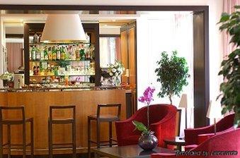 Le Marquis Eiffel Hotel Paris